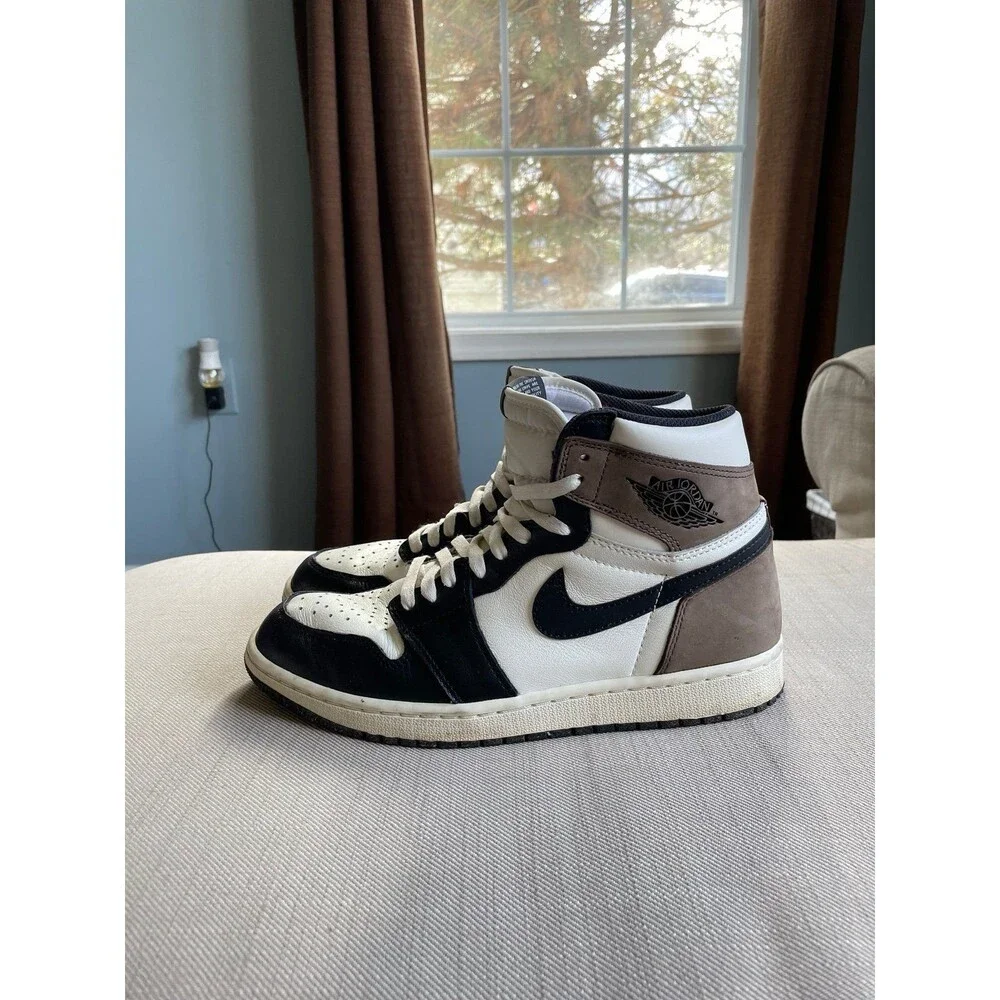 Jordan 1 Retro High Dark Mocha White/Black/Brown Shoes